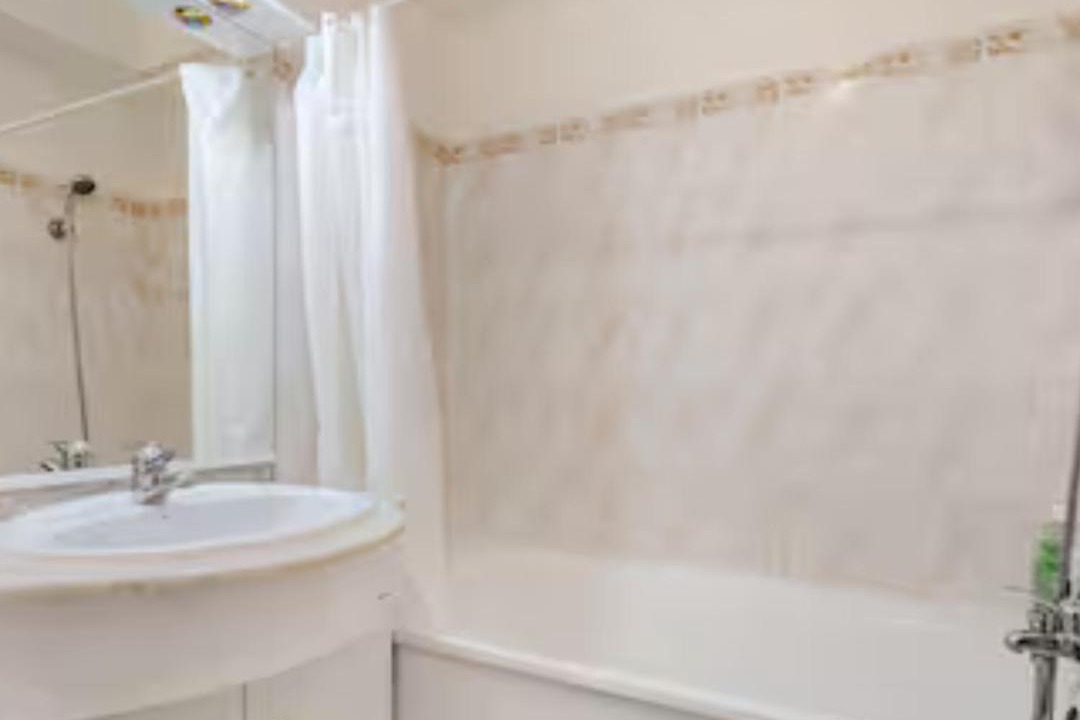 Photo of Bathroom in Bussy-Saint-Georges