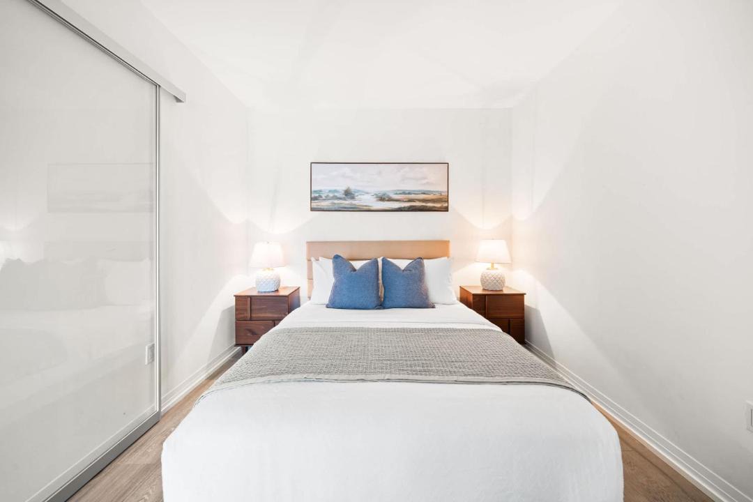 Photo of Bedroom in Garden District