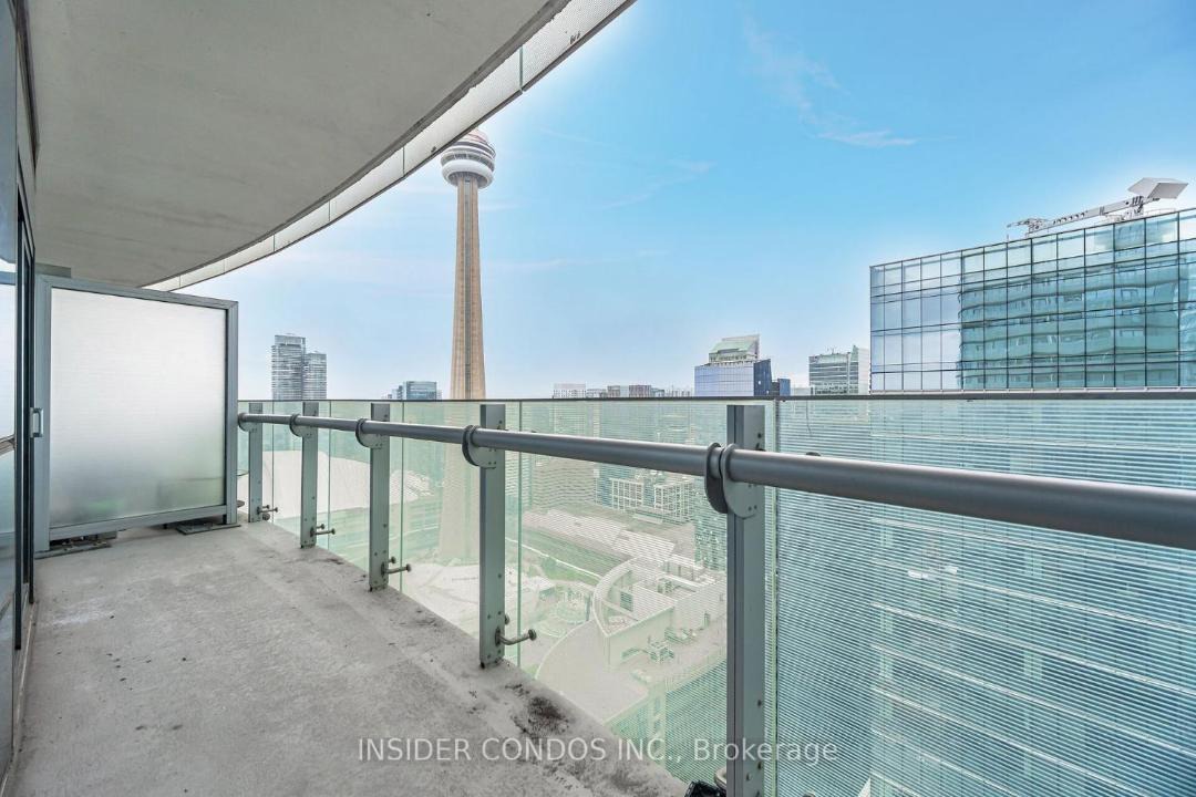 Photo of Patio Balcony in Toronto Entertainment District