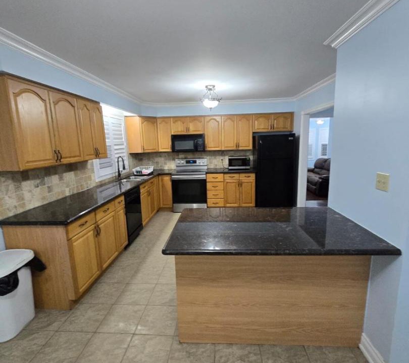 Photo of Kitchen in Adjala-Tosorontio