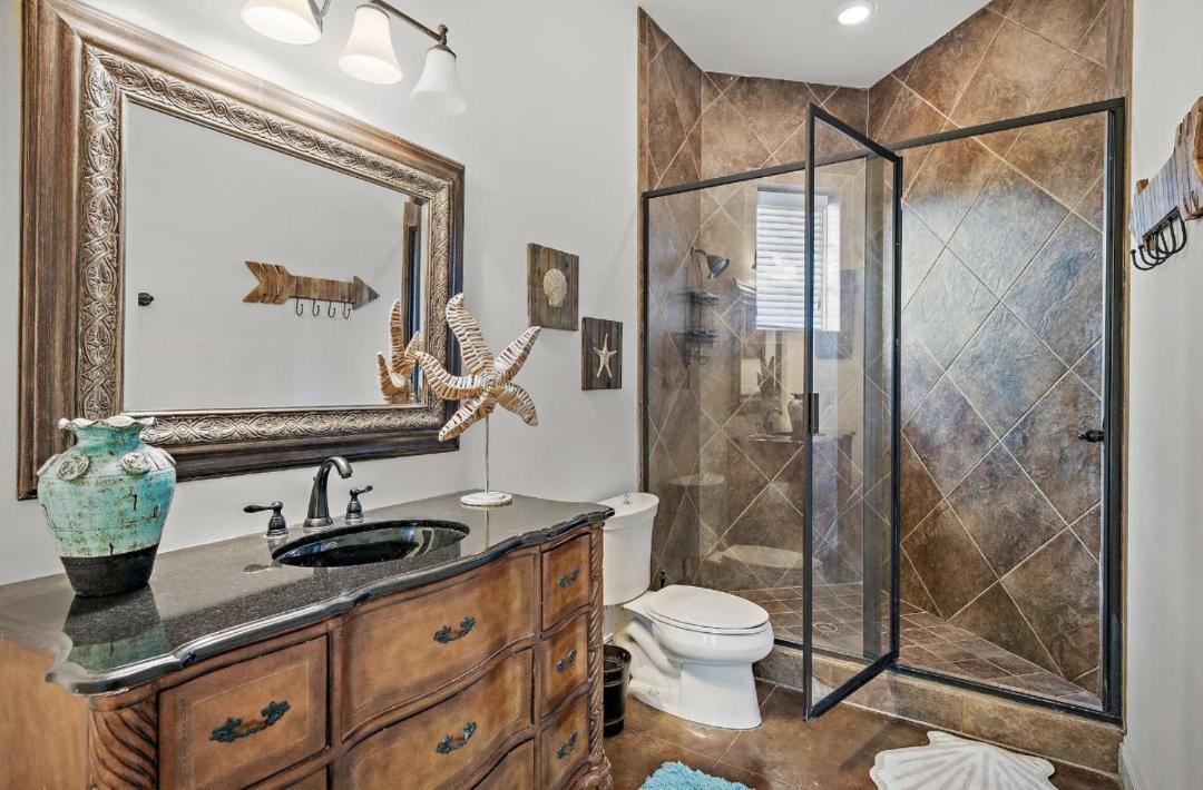Photo of Bathroom in St. Tropez