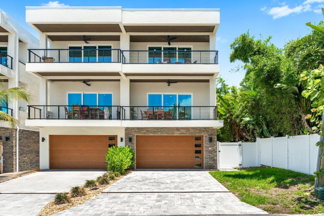 Photo of Patio Balcony in Indialantic By The Sea