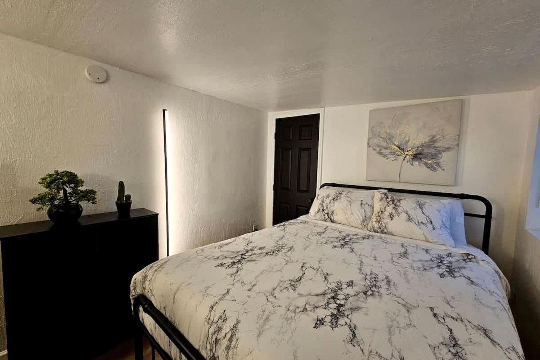 Photo of Bedroom in Meadview