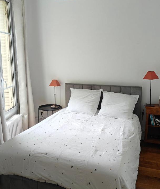 Photo of Bedroom in Chaville