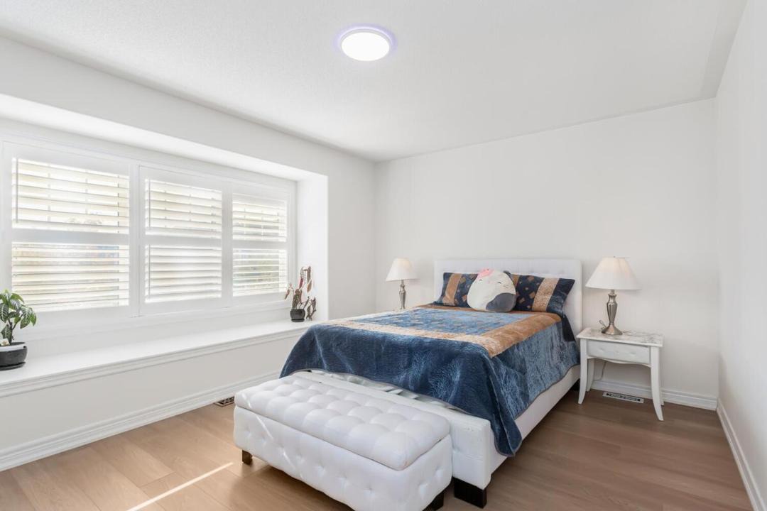 Photo of Bedroom in Halton Regional Municipality