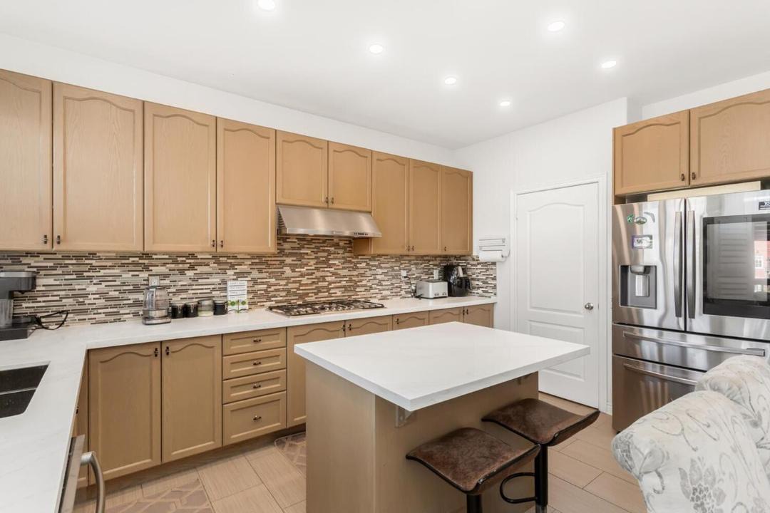 Photo of Kitchen in Halton Regional Municipality