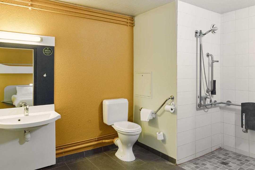 Photo of Bathroom in Vitry-sur-Seine