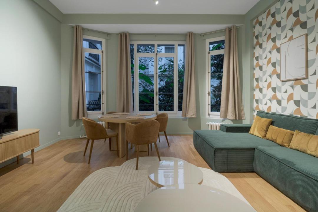 Photo of Livingroom in Porte-Dauphine