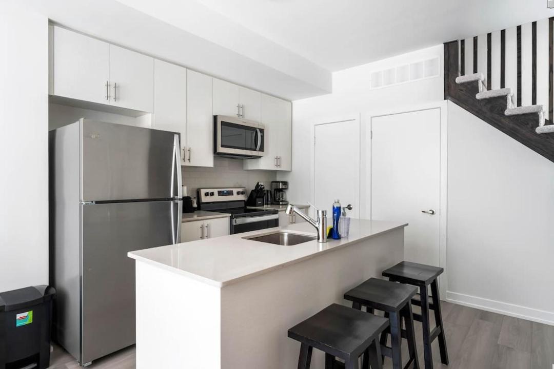 Photo of Kitchen in Erin Mills