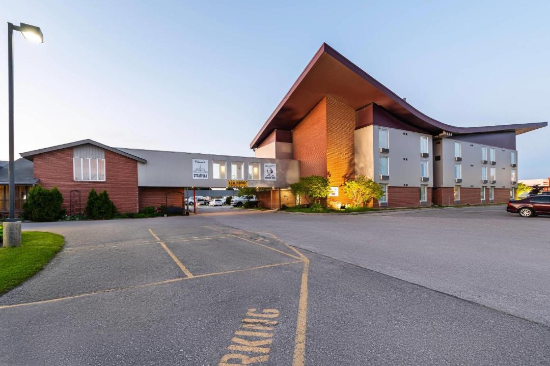 Photo of Buildings in Stratford