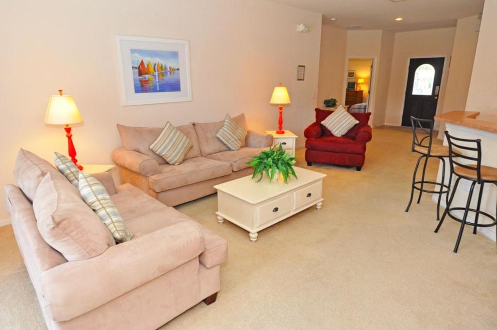 Photo of Livingroom in Four Corners