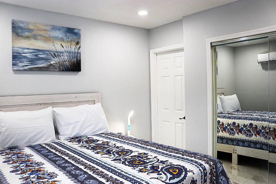 Photo of Bedroom in Bloomingdale
