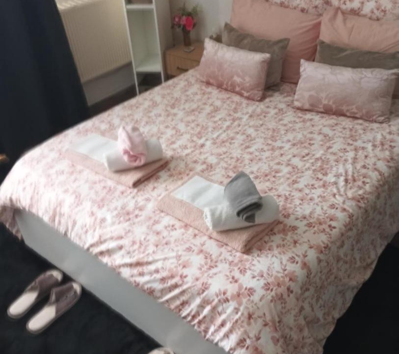 Photo of Bedroom in Les Puces de Saint-Ouen