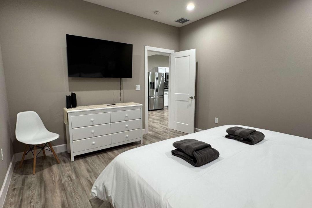 Photo of Bedroom in Winter Garden