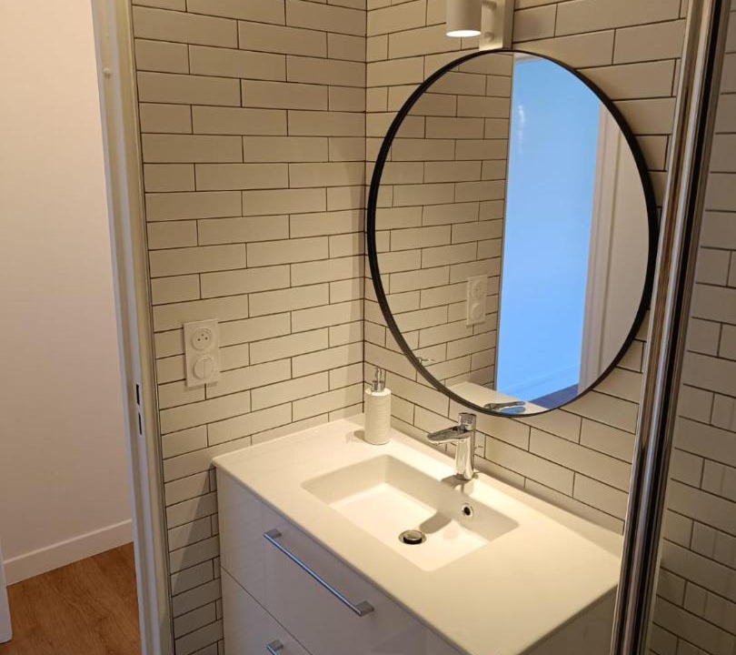 Photo of Bathroom in Aubervilliers