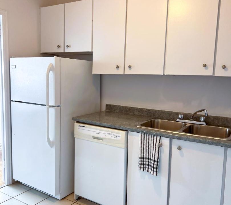 Photo of Kitchen in Church and Wellesley