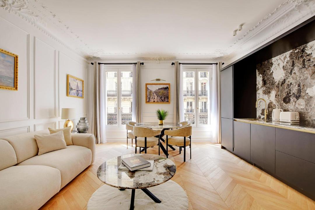 Photo of Livingroom in Chaussee-d'Antin