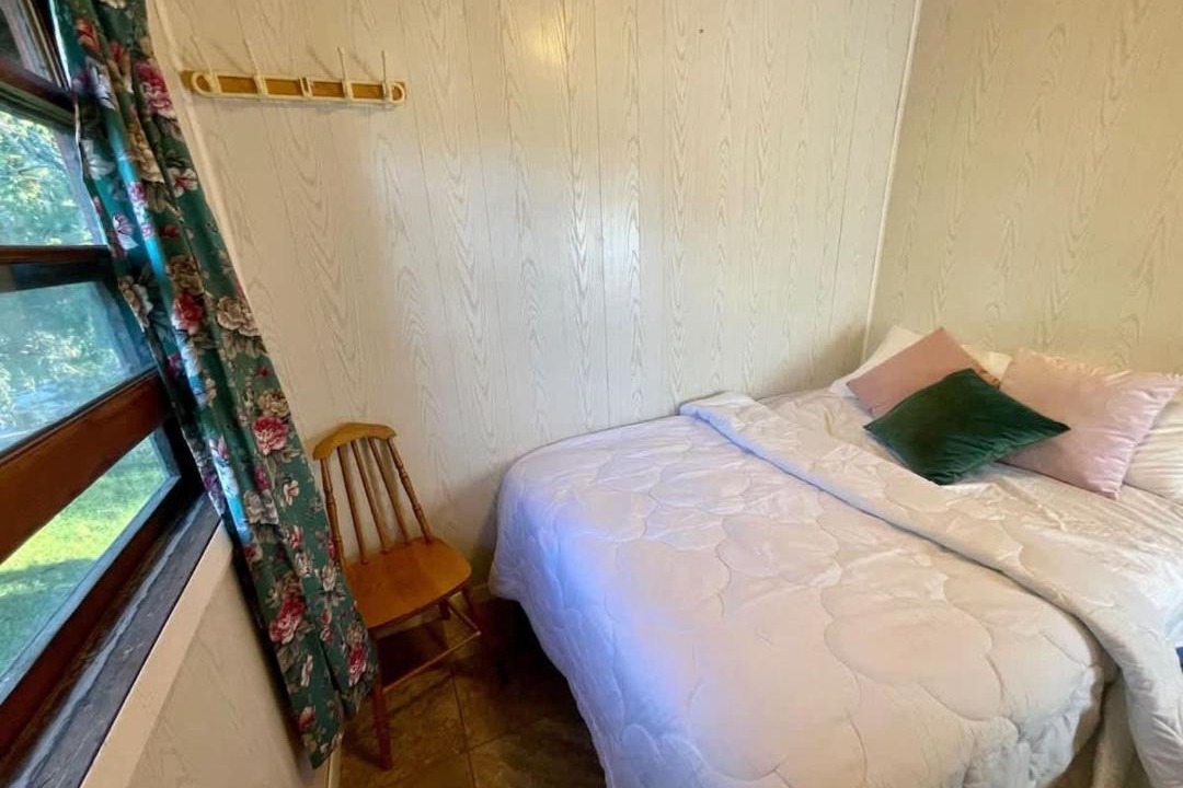 Photo of Bedroom in Rosedale