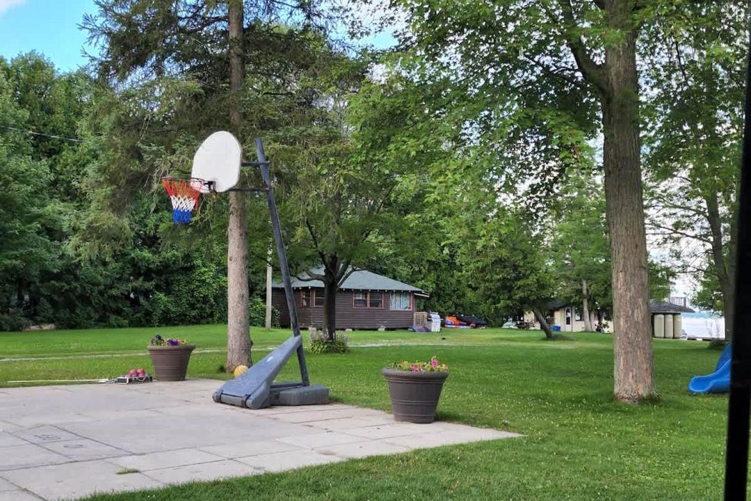 Photo of Others in Rosedale