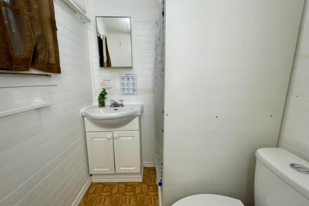 Photo of Bathroom in Rosedale