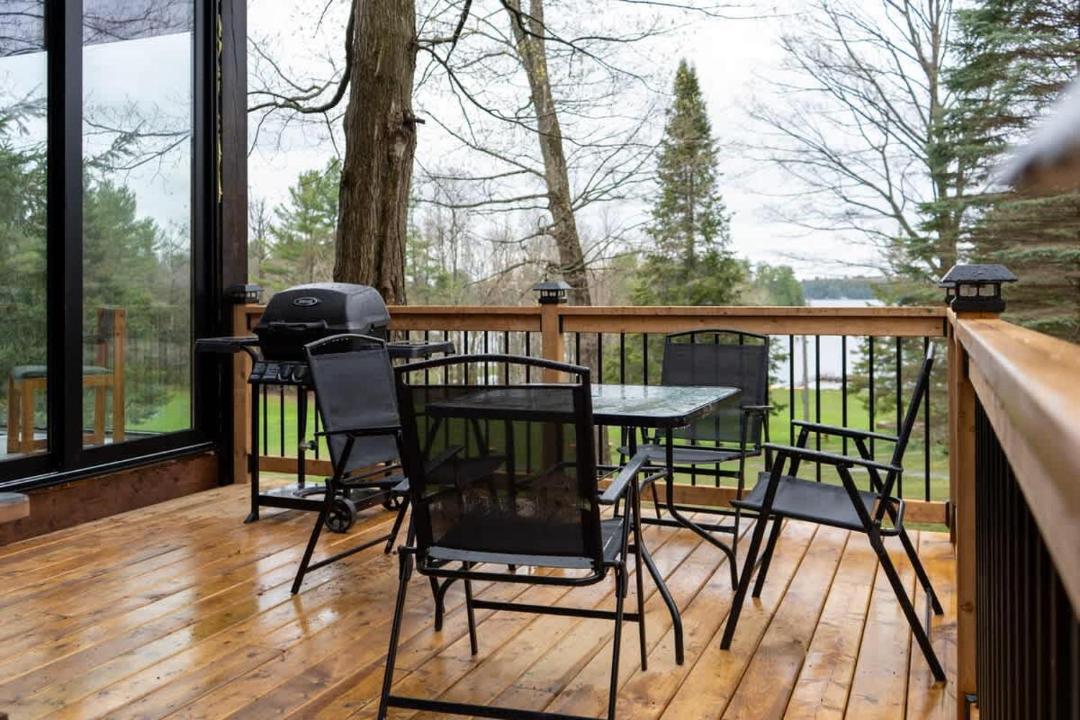 Photo of Patio Balcony in Muskoka Lakes