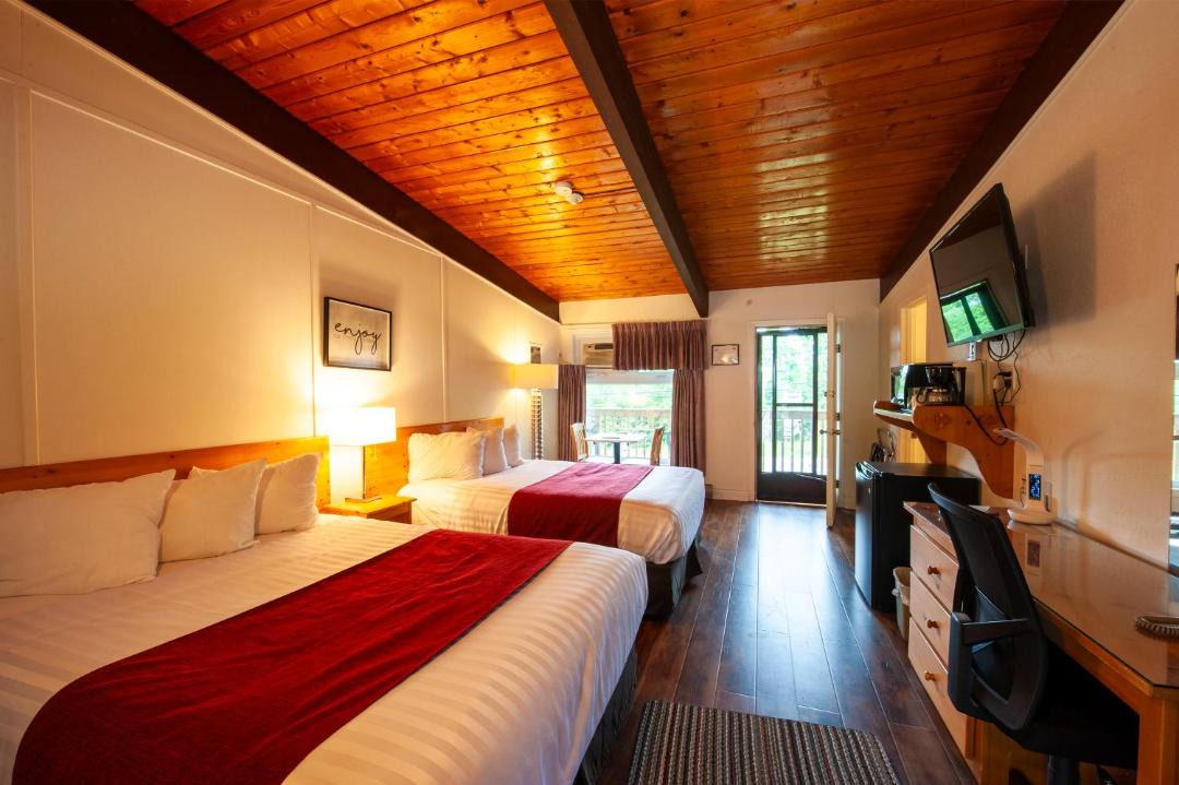 Photo of Bedroom in Haliburton