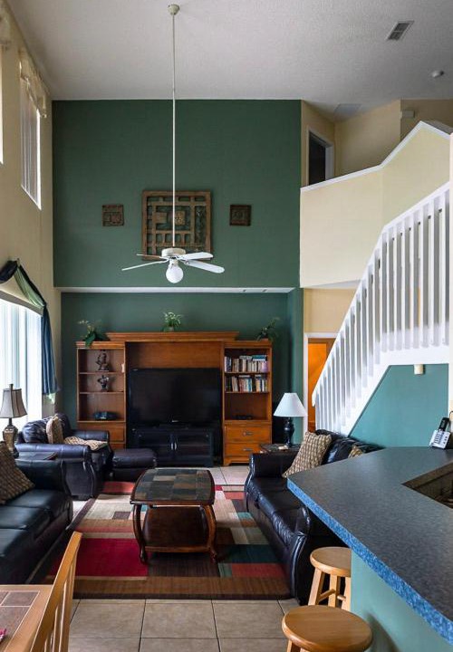 Photo of Livingroom in Crescent Lakes