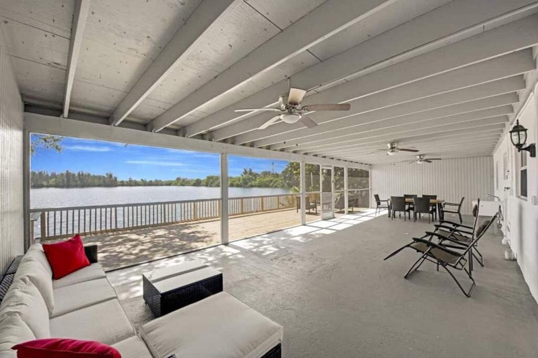Photo of Patio Balcony in Davie