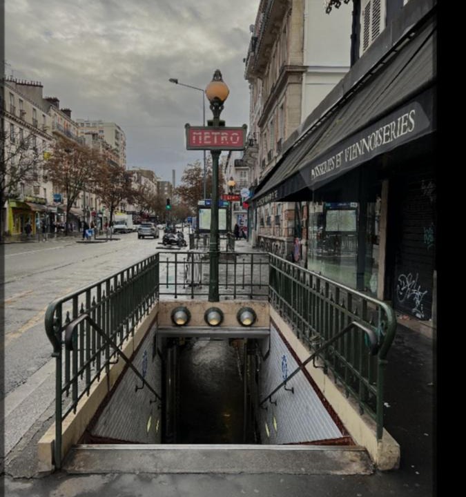 Photo of Others in Les Puces de Saint-Ouen