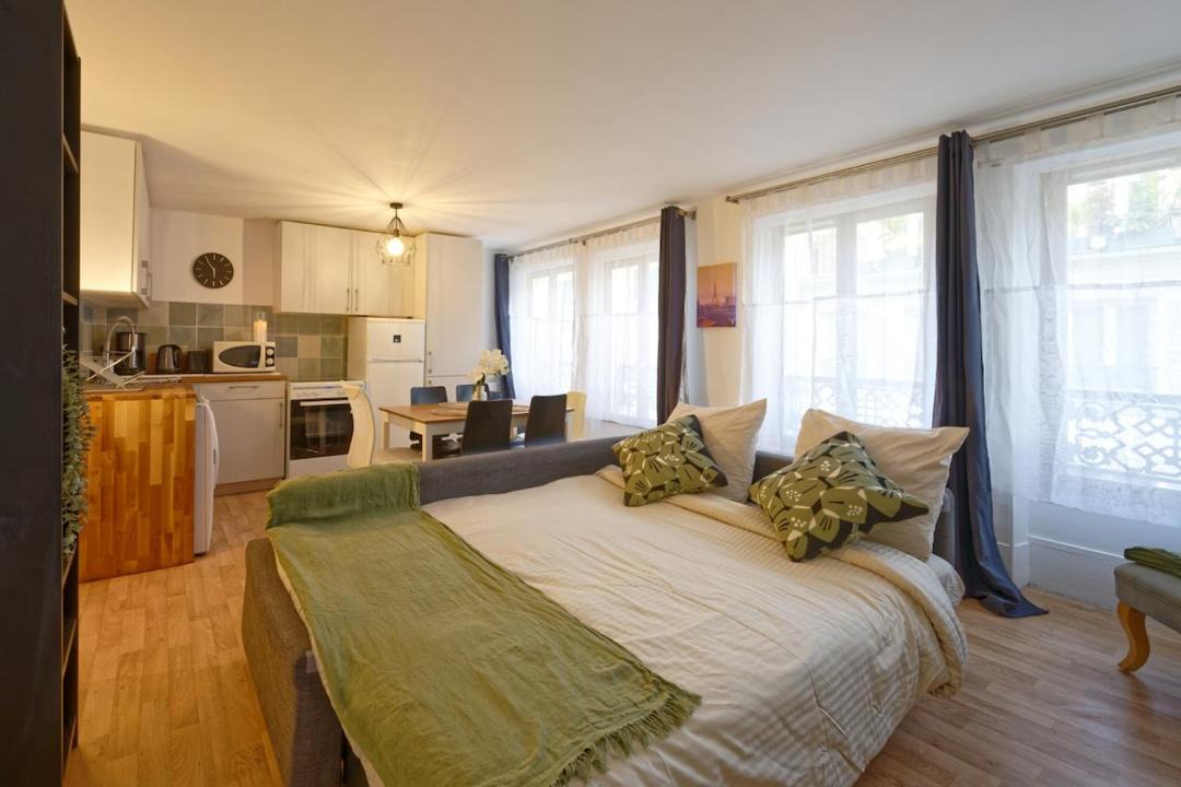 Photo of Bedroom in Les Iles