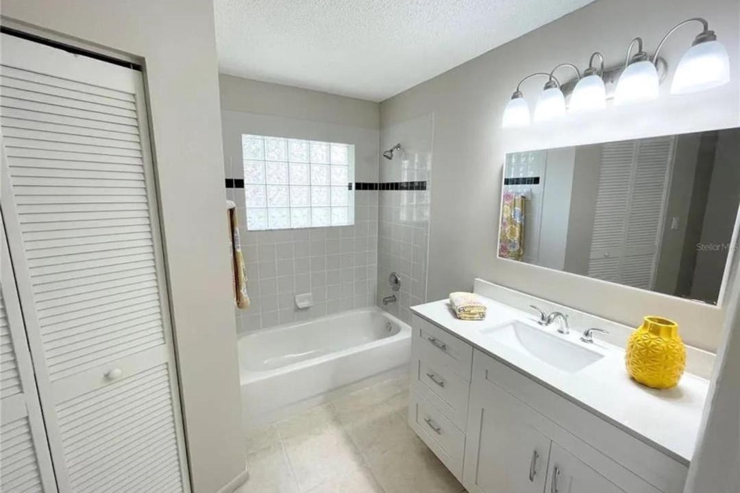 Photo of Bathroom in Park East