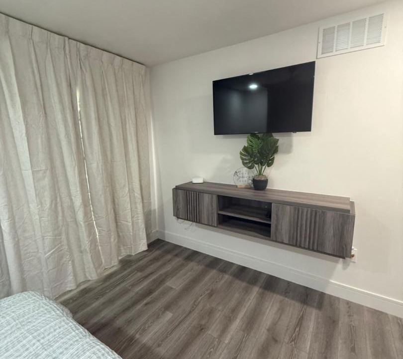 Photo of Bedroom in Lake Magdalene