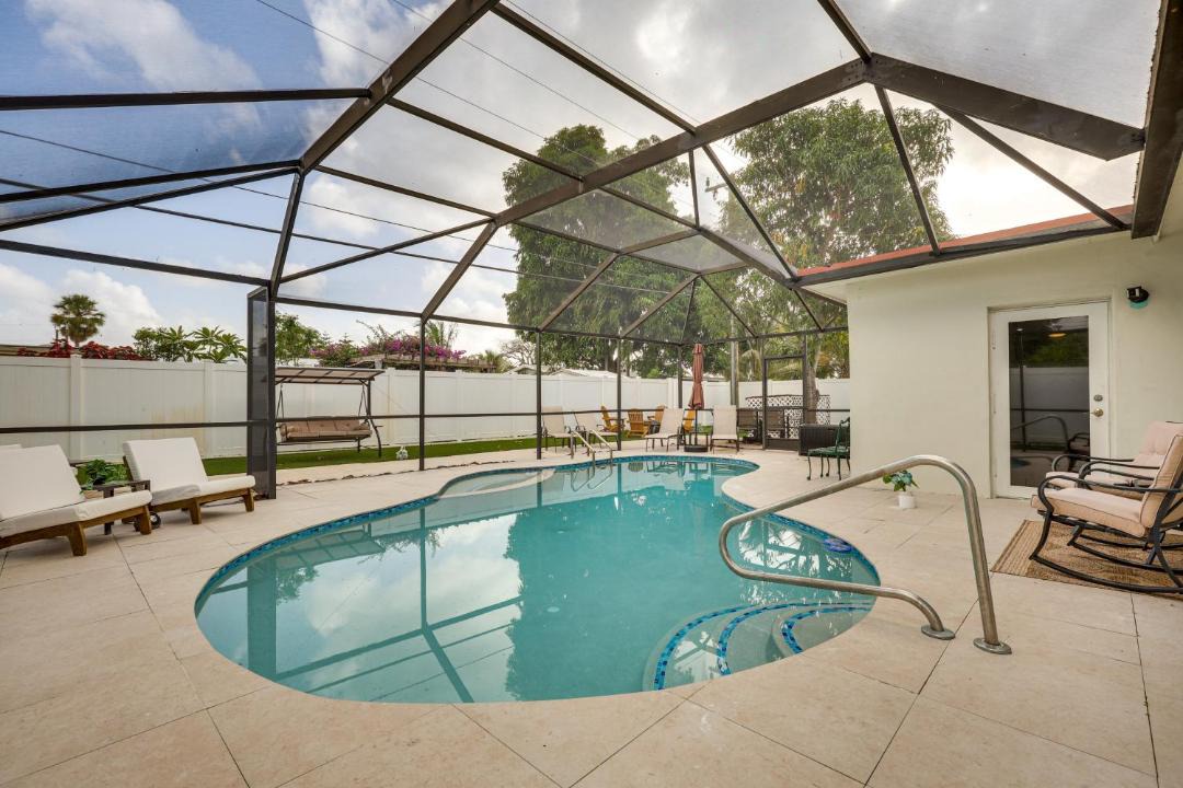 Photo of Patio Balcony in Lauderhill