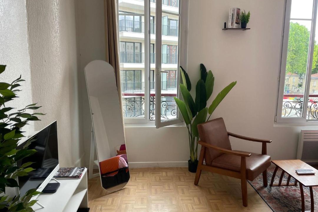Photo of Livingroom in Saint-Ouen