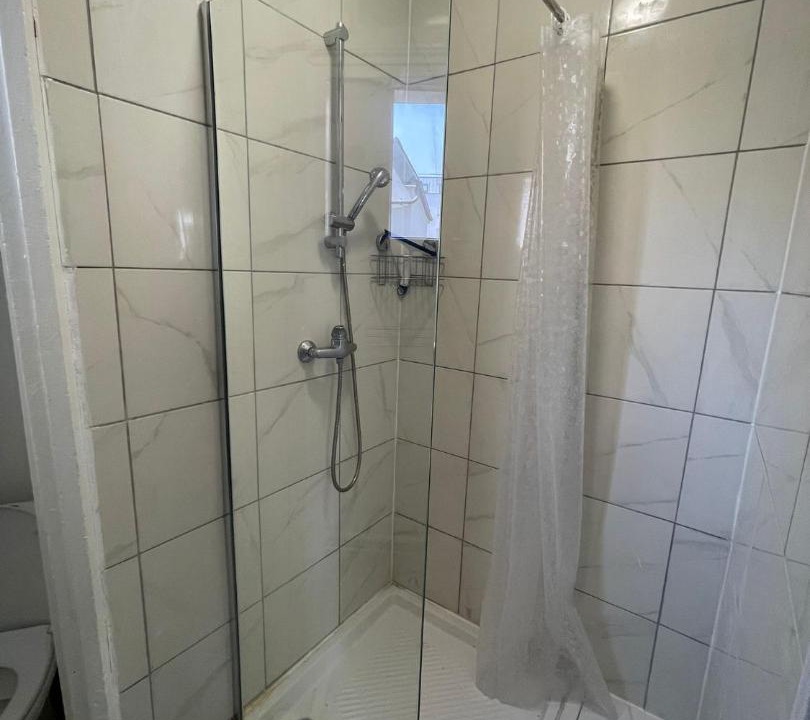 Photo of Bathroom in Saint-Ouen