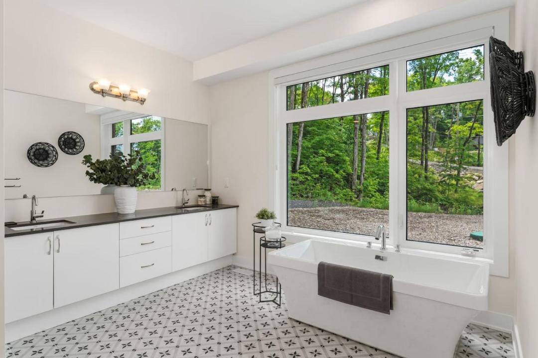 Photo of Bathroom in Lake of Bays
