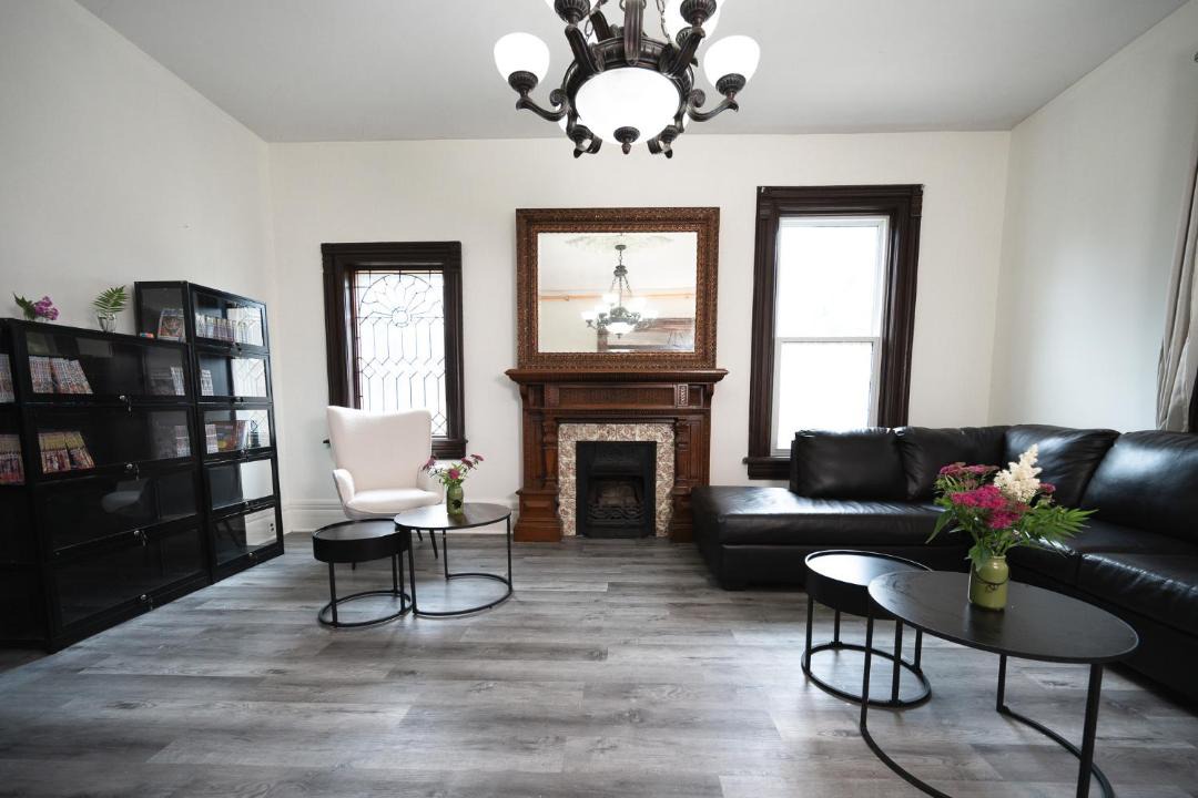 Photo of Livingroom in Chesley