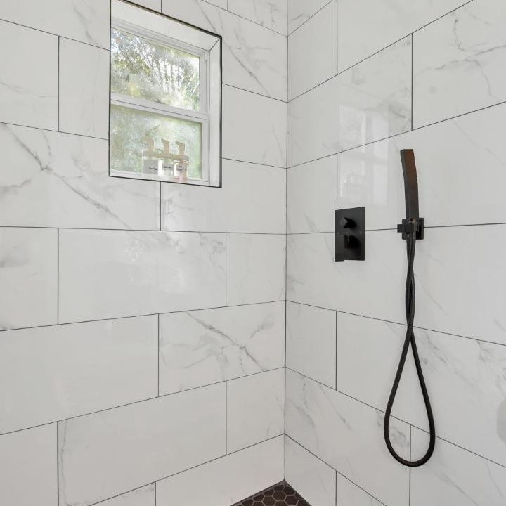 Photo of Bathroom in Taft