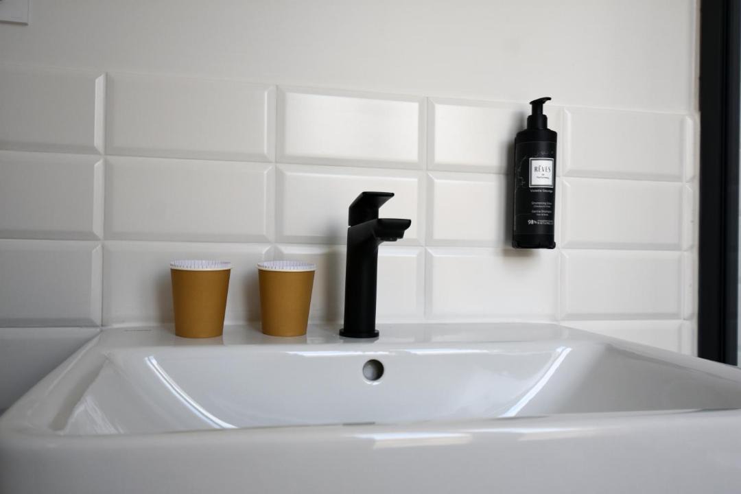 Photo of Bathroom in Republique–Point-du-Jour