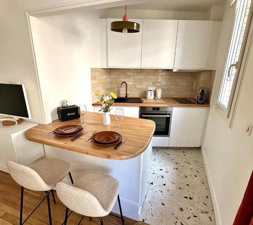 Photo of Kitchen in Combat