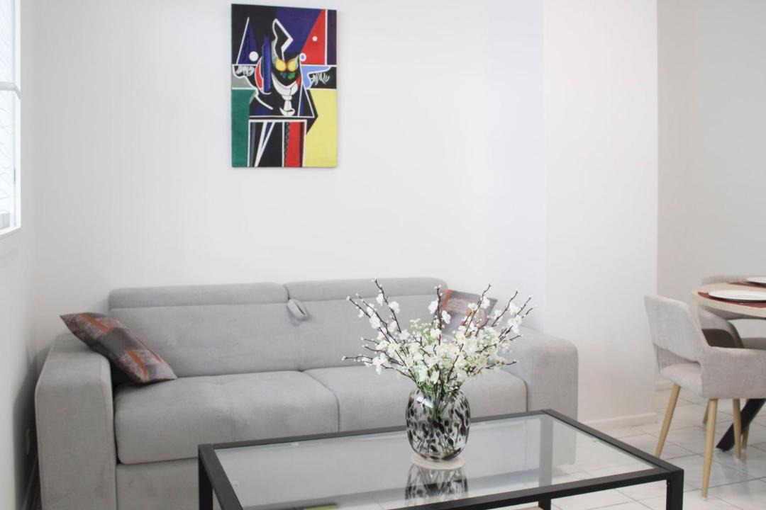 Photo of Livingroom in Les Puces de Saint-Ouen