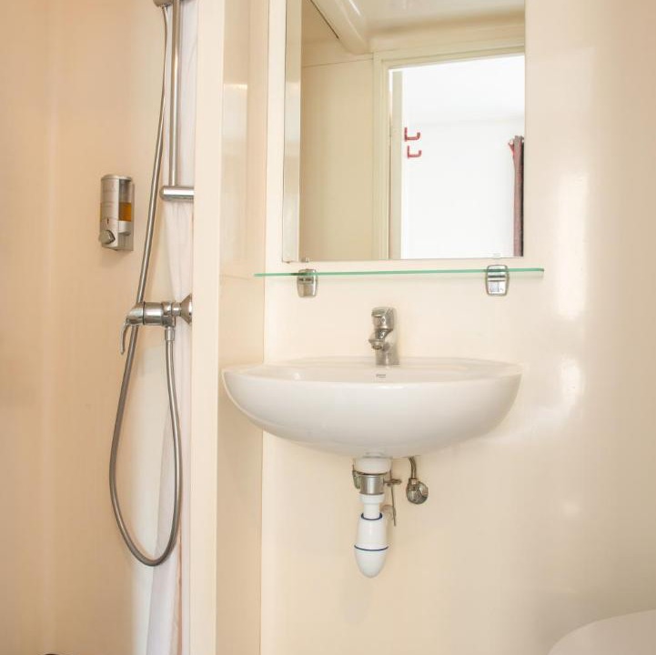 Photo of Bathroom in Grenelle