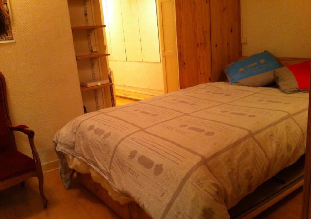 Photo of Bedroom in Sorbonne