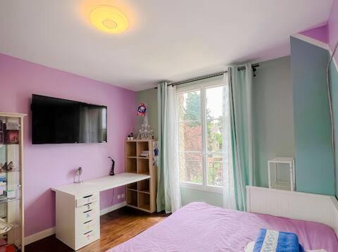 Photo of Bedroom in Livry-Gargan