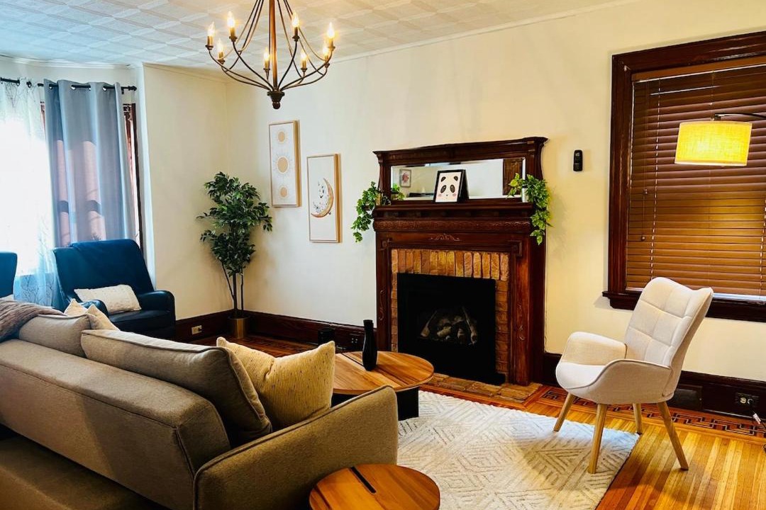 Photo of Livingroom in Niagara Falls