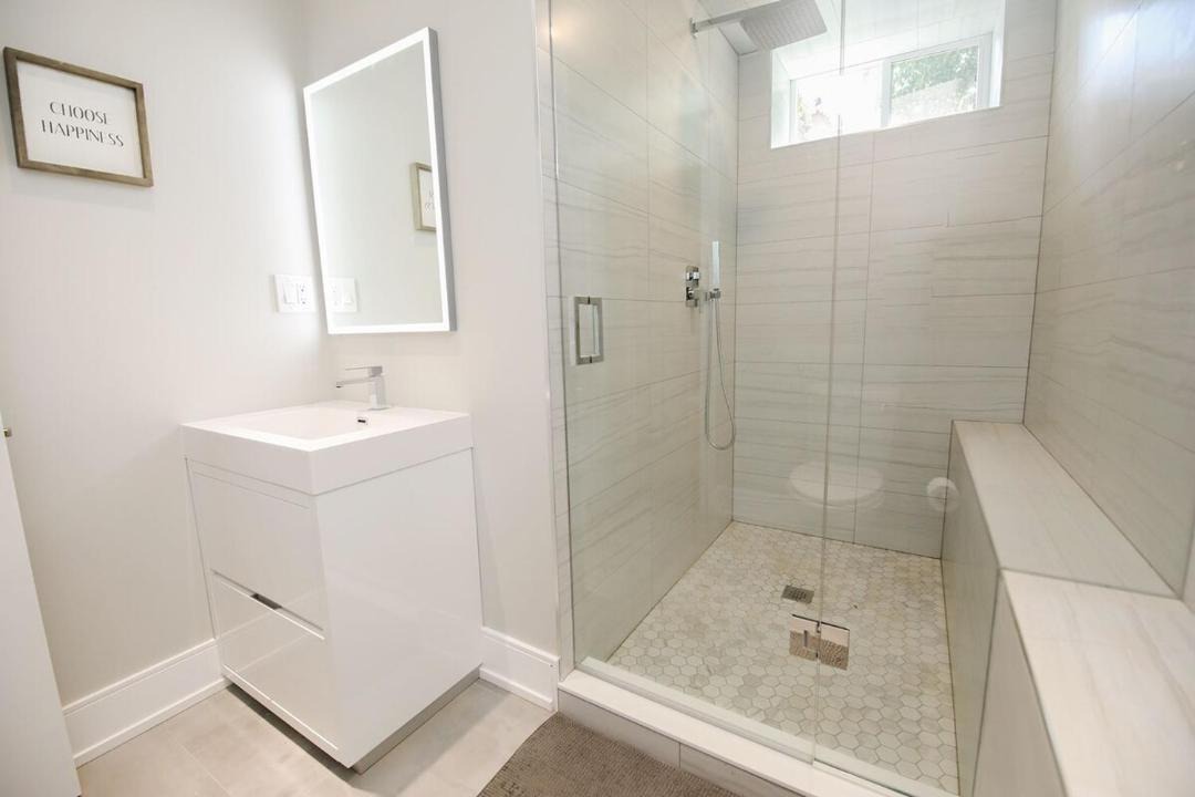 Photo of Bathroom in Beaconsfield Village
