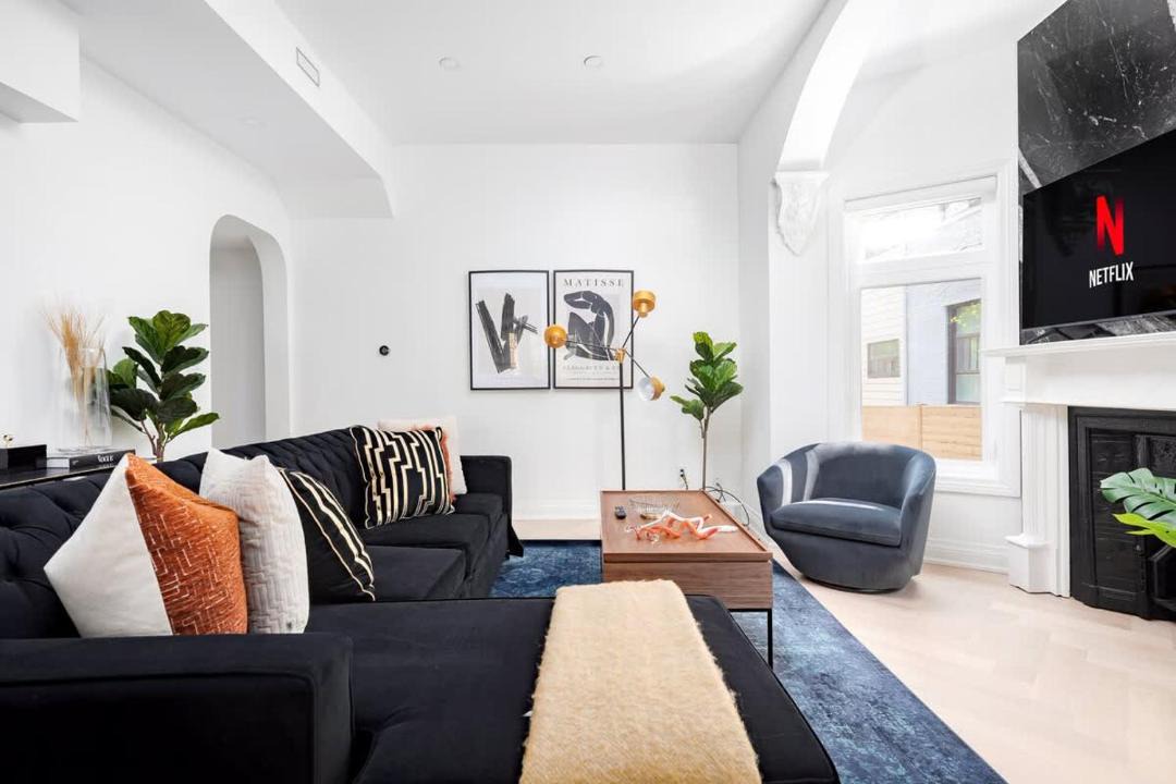 Photo of Livingroom in Parkdale