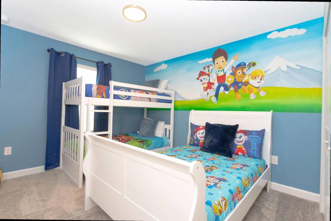 Photo of Bedroom in Bay Lake