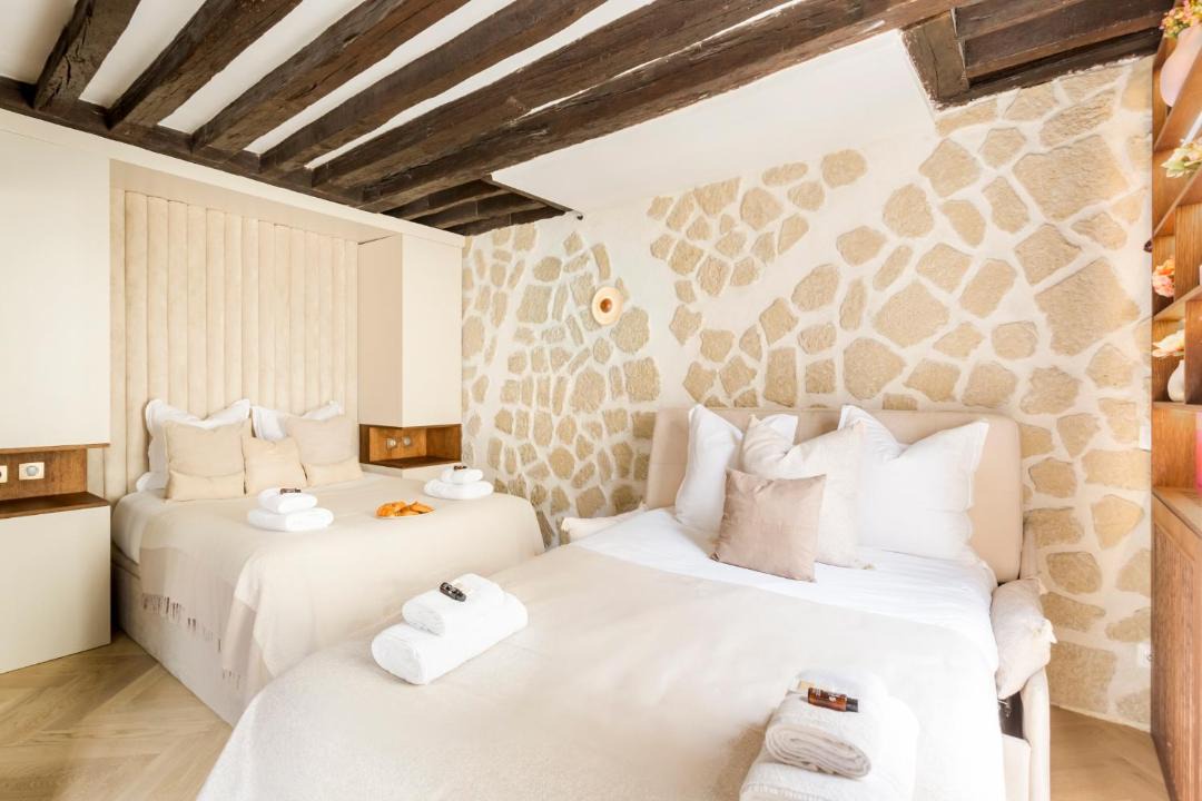Photo of Bedroom in 3rd Arrondissement