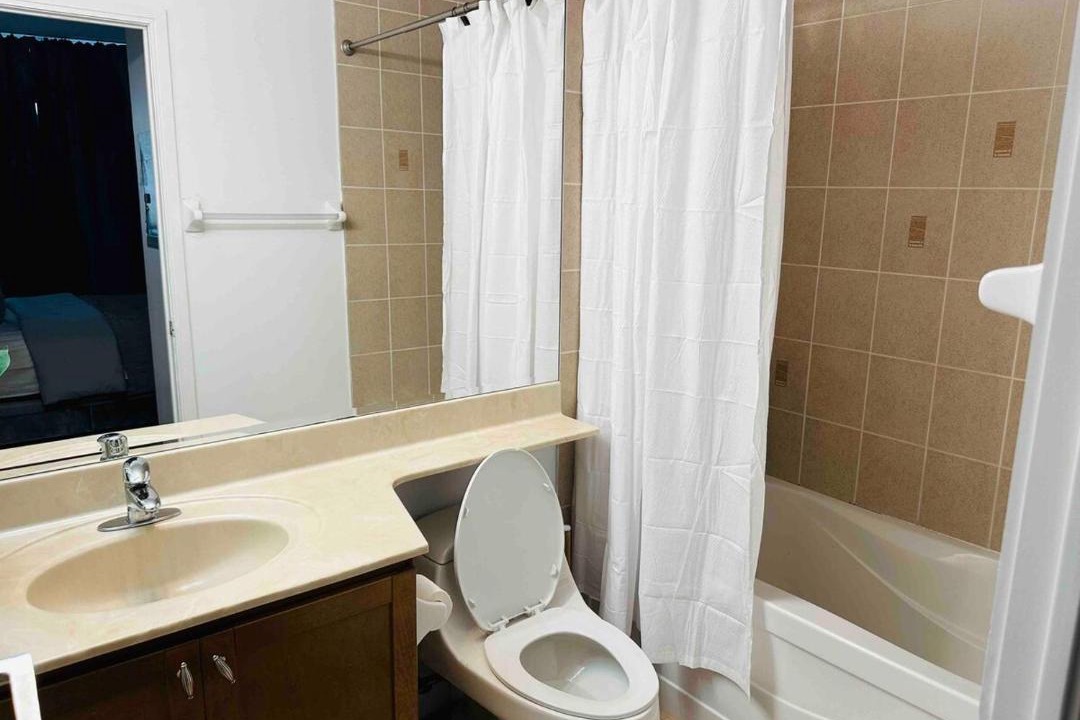 Photo of Bathroom in Downtown Mississauga